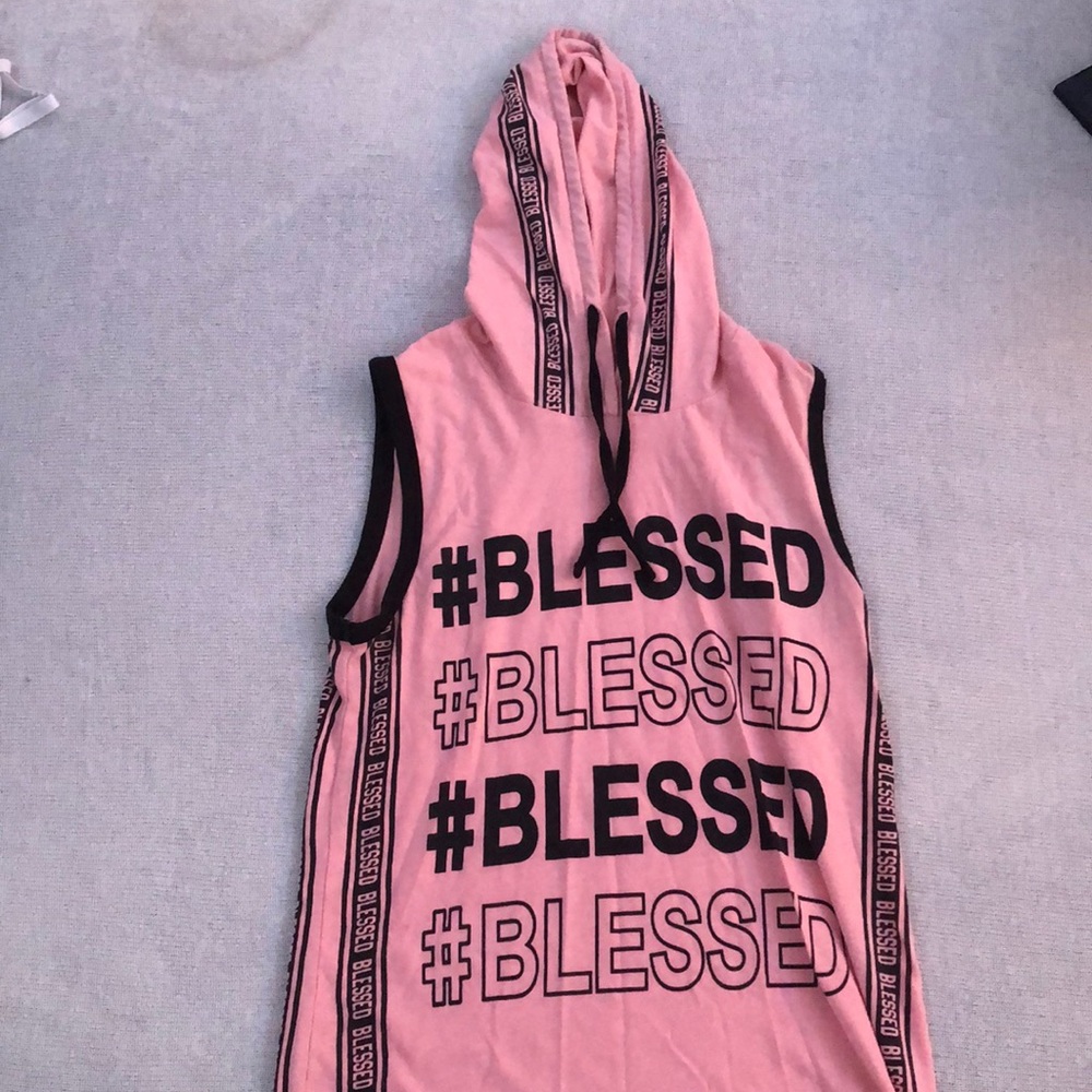No sleeve shirt with a hoodie